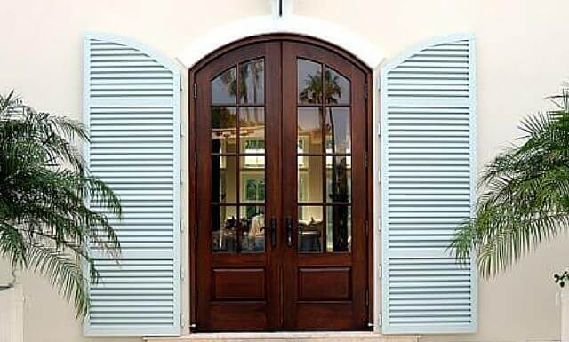 Read more about the article Wood vs. Vinyl vs. Composite Shutters: Which Is Best for Your Home?