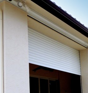Read more about the article Common Mistakes Homeowners Make When Installing Storm Shutters